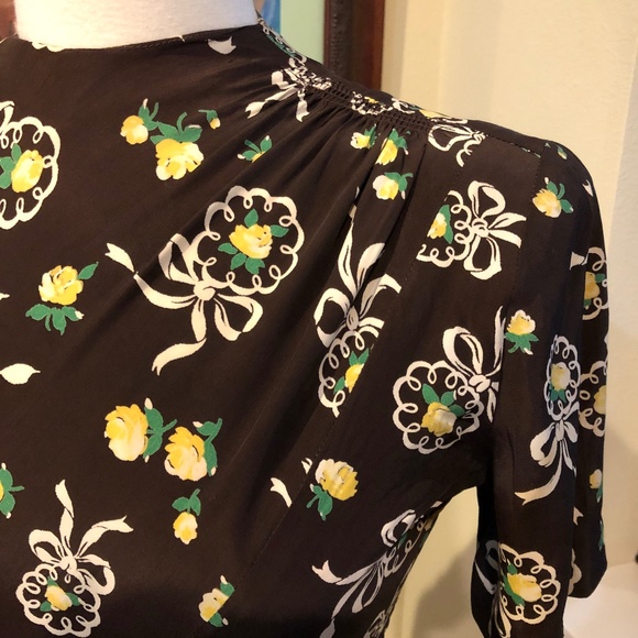 Vintage 40's Brown Cold Rayon Floral Print Iconic WWII Era Historic Dress - XS - Picture 4 of 16